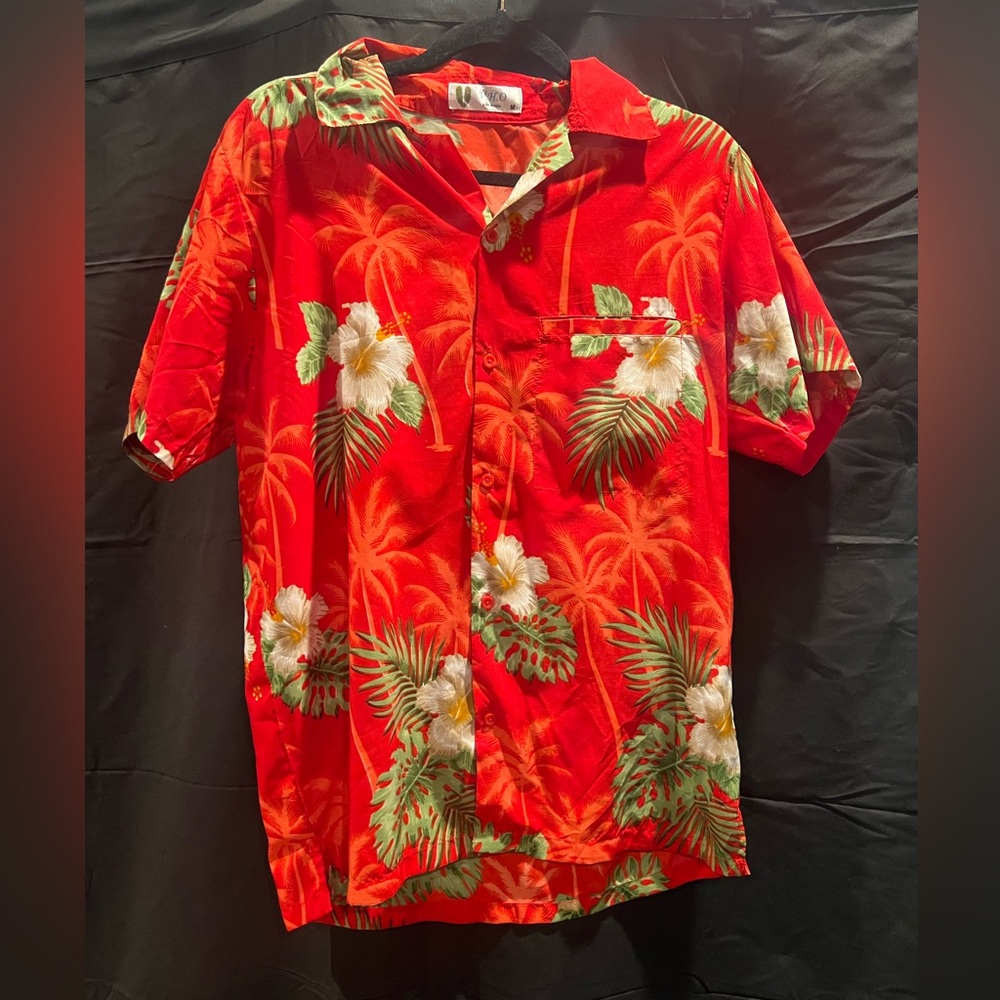 Men’s Summer Hawaiian Button Up Shirt